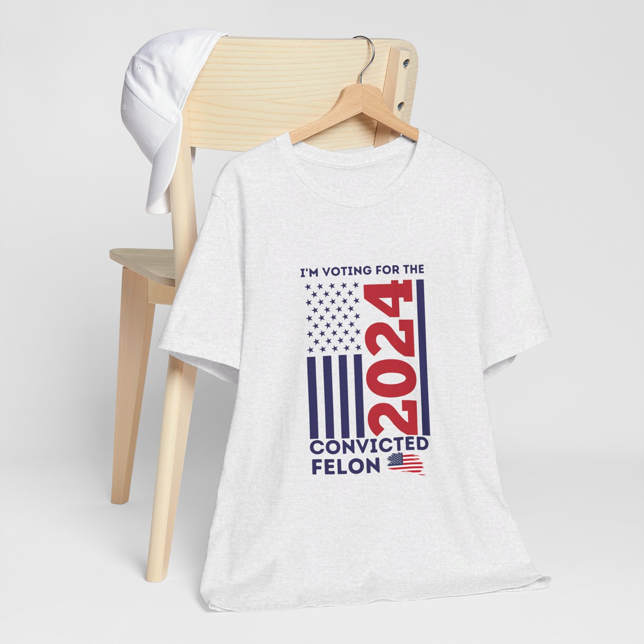 'I'm Voting for The Felon 2024' Patriotic Flag T-Shirt - Deez Teez