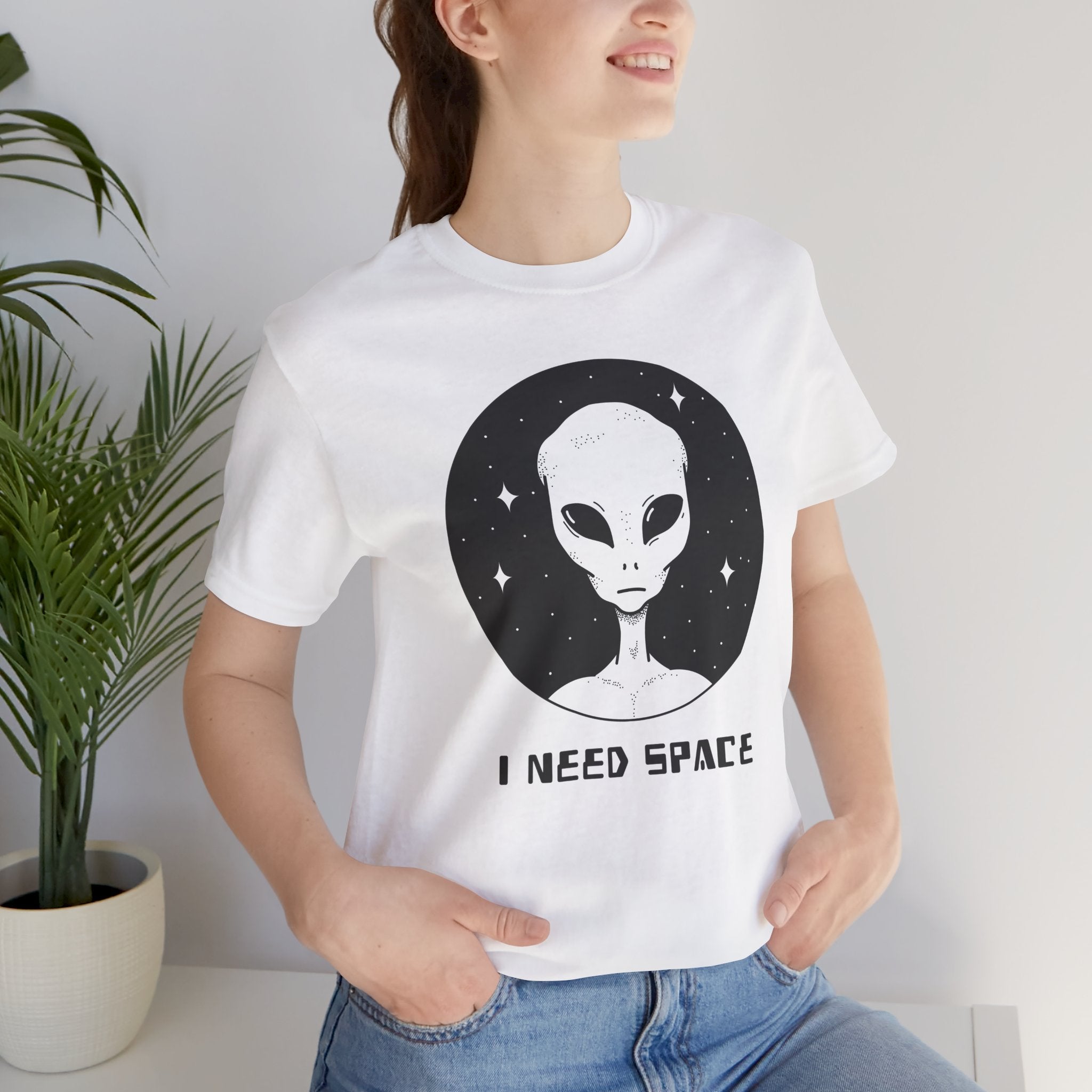 I Need Space Alien Graphic T-Shirt