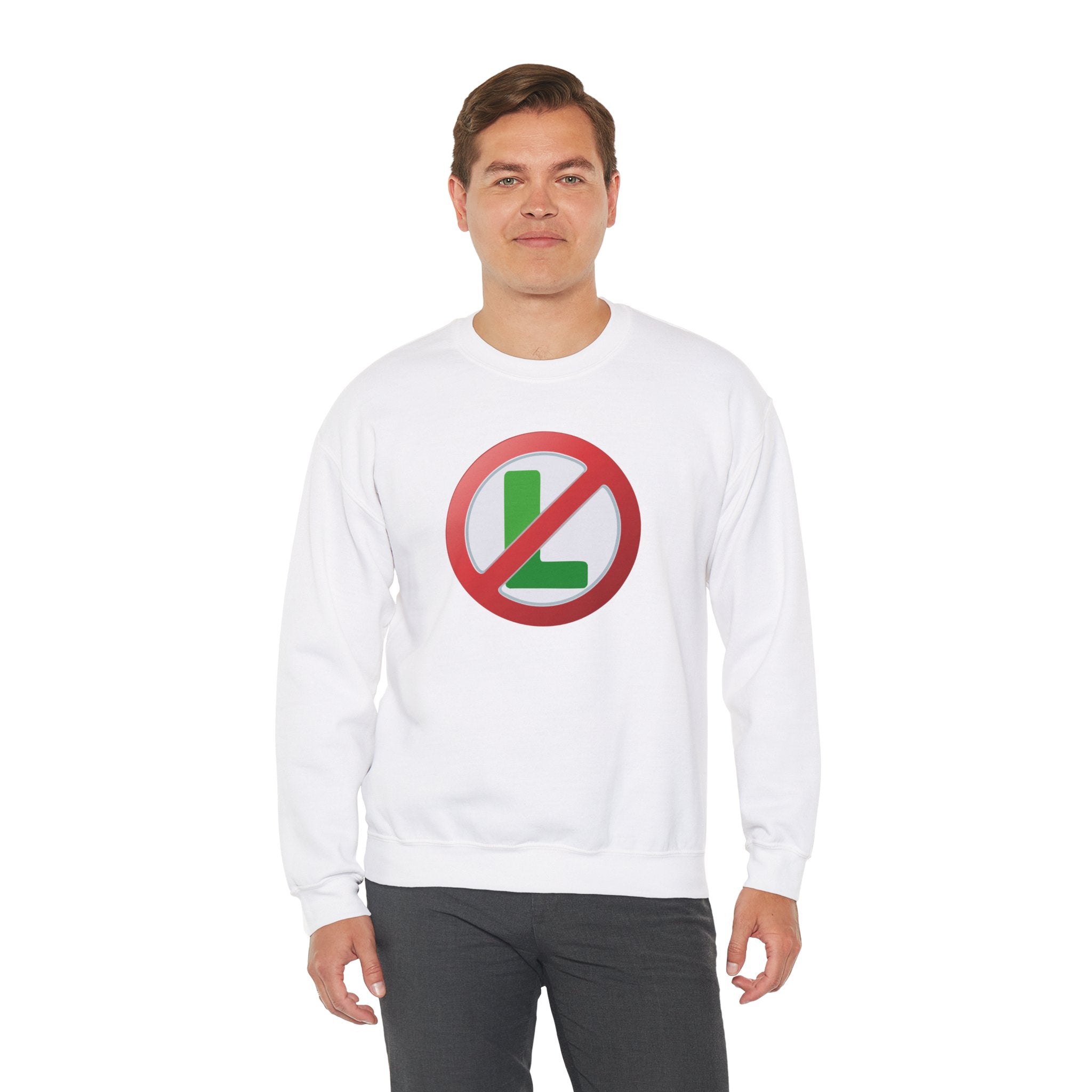 "No L" Christmas Sweatshirt | Funny Noel Pun Design